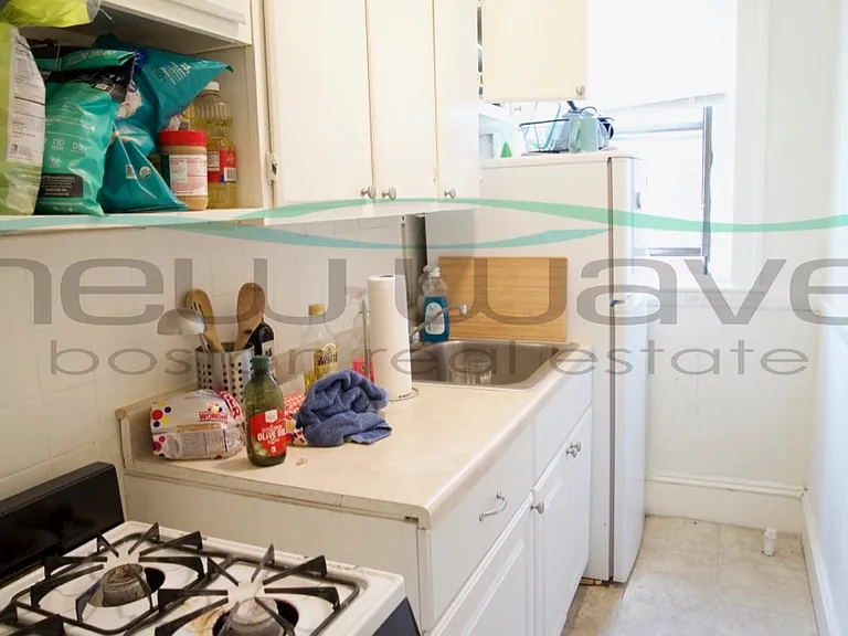 108 Hemenway St #4 — Photo 7