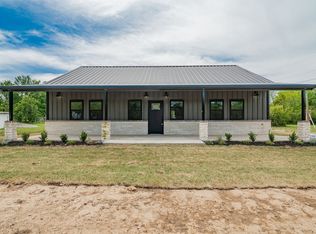 183 Swearingen Bch, East Tawakoni, TX 75472