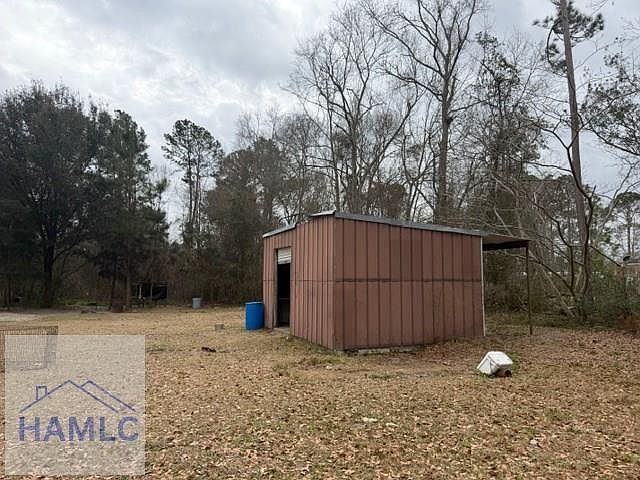 2nd image of 100 Ellis Rd