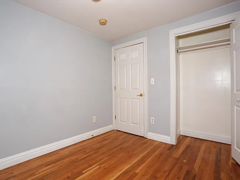 461 4th St #1W — Photo 12