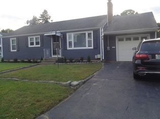 43 Parsonage Dr, Warwick, RI 02889