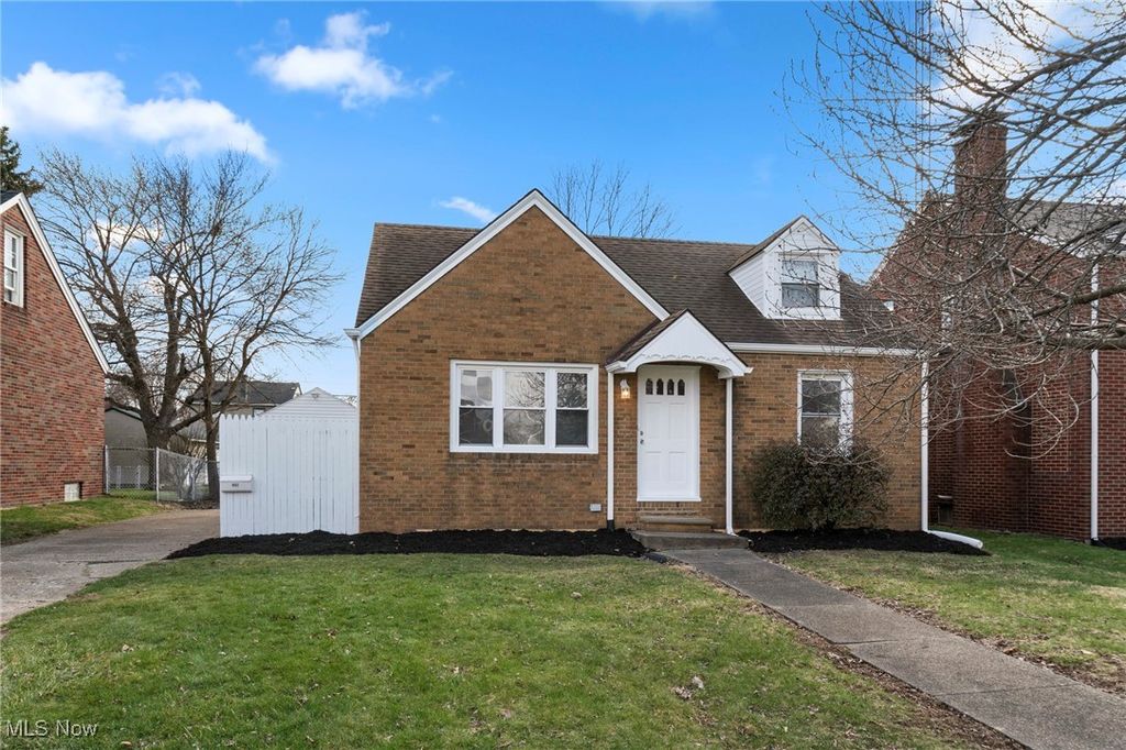 Real estate listing image