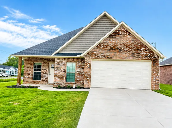 2619 Grand Ln, Paragould, AR 72450