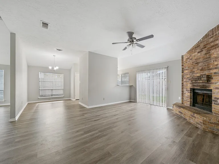 10530 Rippling Fields Dr — Photo 9