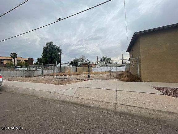 2nd image of 1006 S 5TH Avenue #21