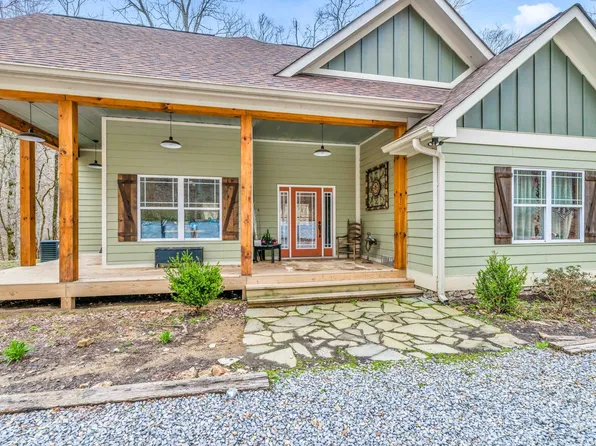 3450 Memory Ln, Kingston Spgs, TN 37082