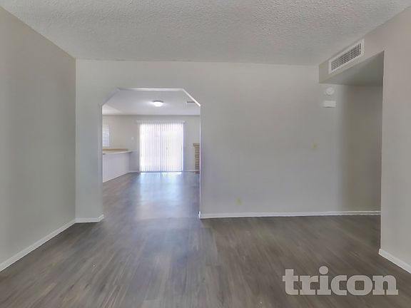 2nd image of 313 W Nopal Pl
