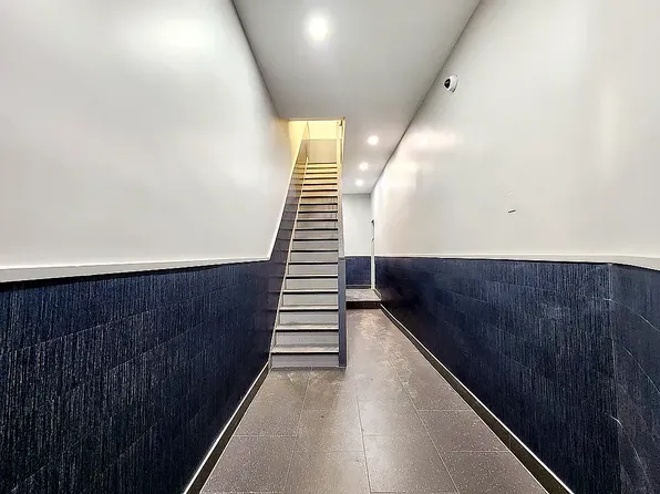 739 6th Avenue image 10 of 12