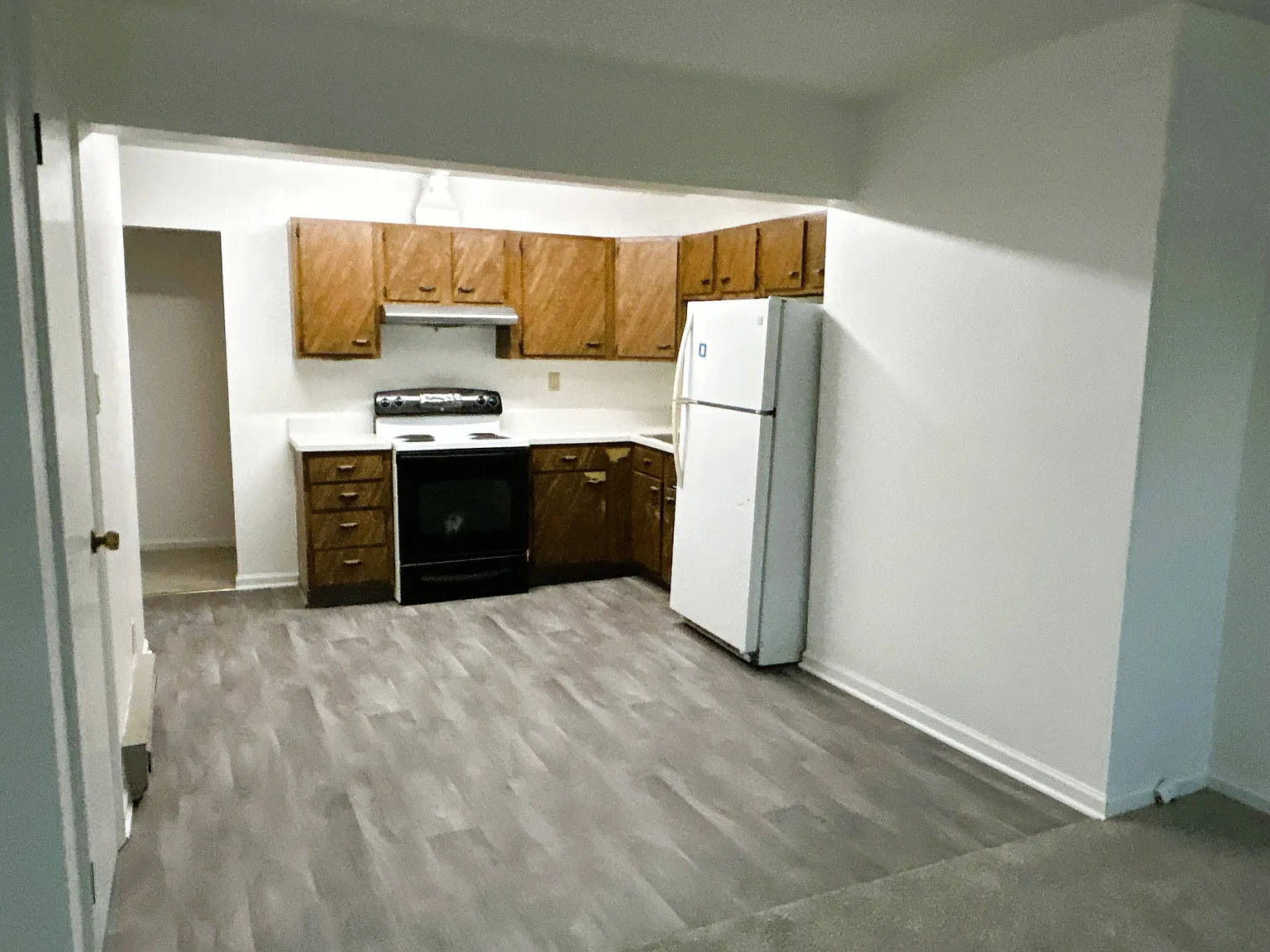 2 bed, 900 sqft, $1,250 — Photo 2