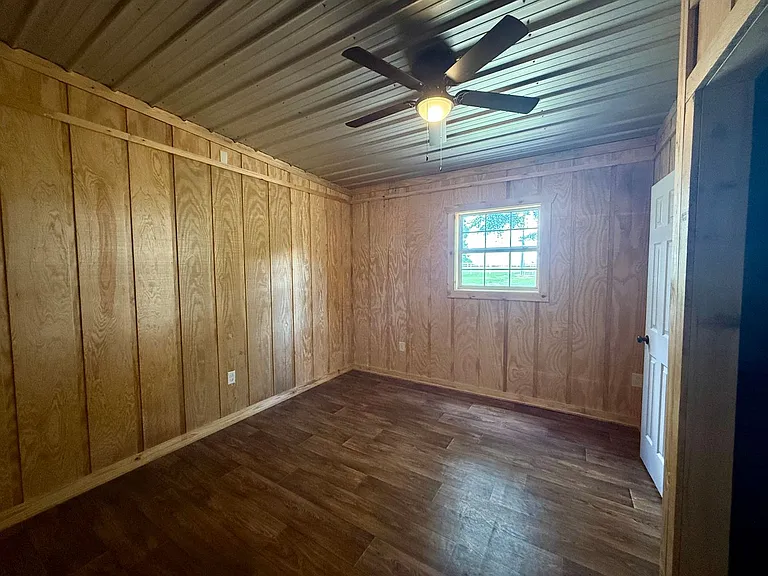 371 County Road 5516 — Photo 5