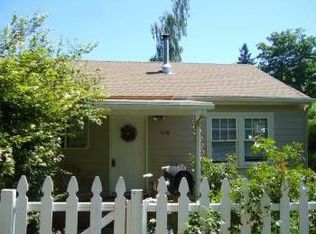7638 SW 30th Pl, Portland, OR 97219