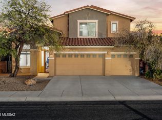 8286 N Amber Burst Dr, Tucson, AZ 85743