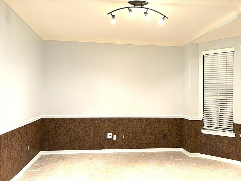 7710 Misty Fern Ct — Photo 8