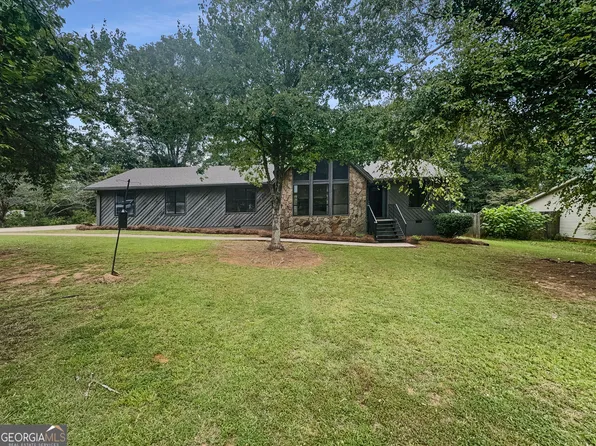 3551 Mill Glen Dr, Douglasville, GA 30135