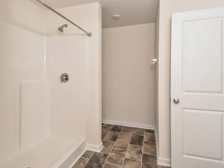 170 Beckett Ln — Photo 7
