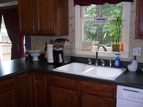 Updated Kitchen,Tile Backsplash