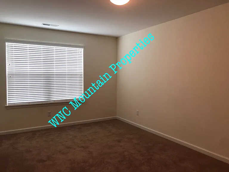 160 Alpine Ridge Dr #1 — Photo 7
