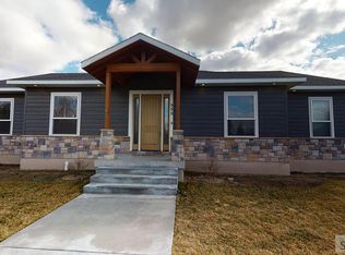 555 Homestead Rd, Chubbuck, ID 83202