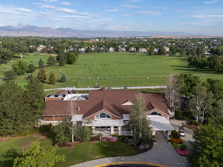 Indian Peaks Clubhouse