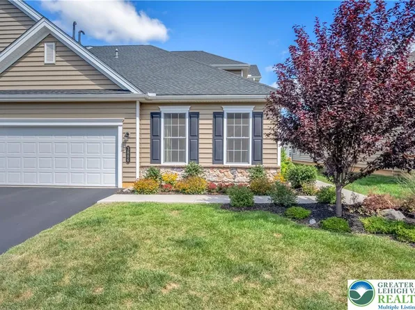 3886 Victors Way, Easton, PA 18045