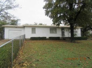 24296 Highline Rd, Spiro, OK 74959