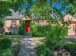 5825 SE 23rd Ave, Portland, OR 97202