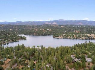 2-15 Mueller Dr, Groveland, CA