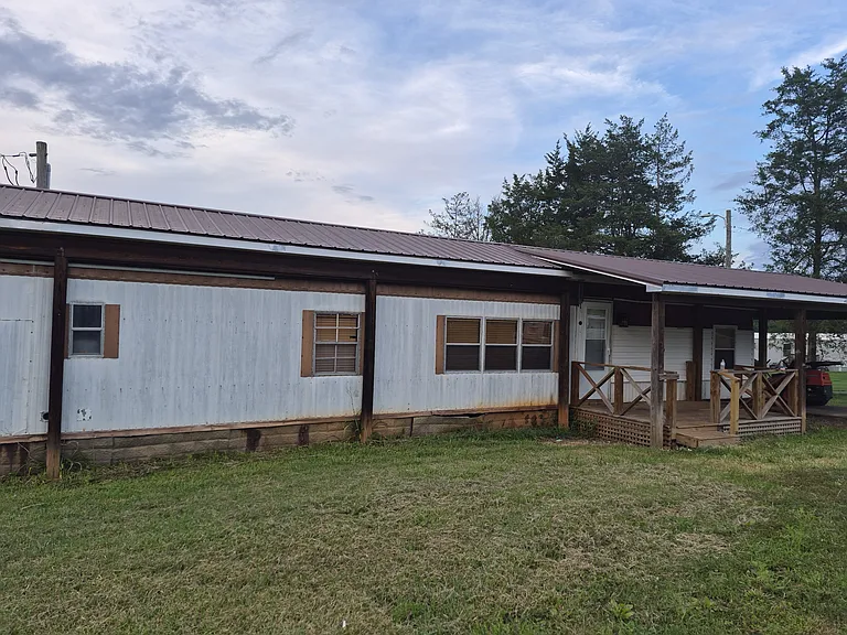 165 Mount Bethel Rd — Photo 1