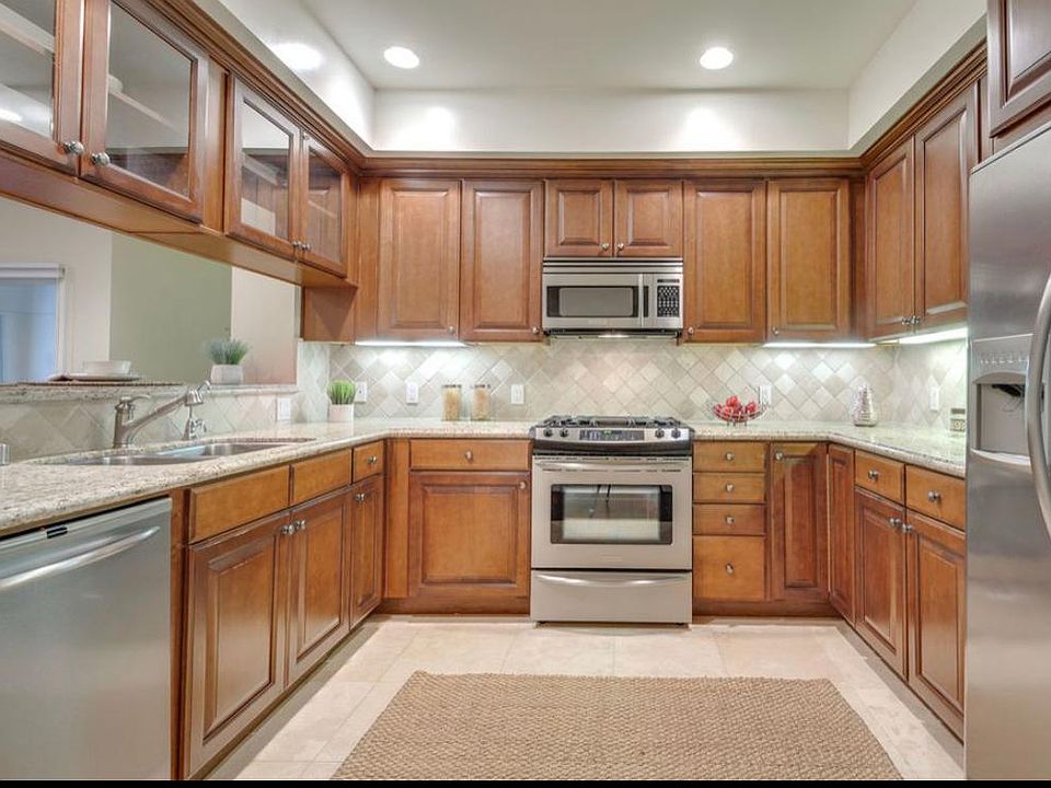 1st image of 2347 Fox Hills Dr APT 303