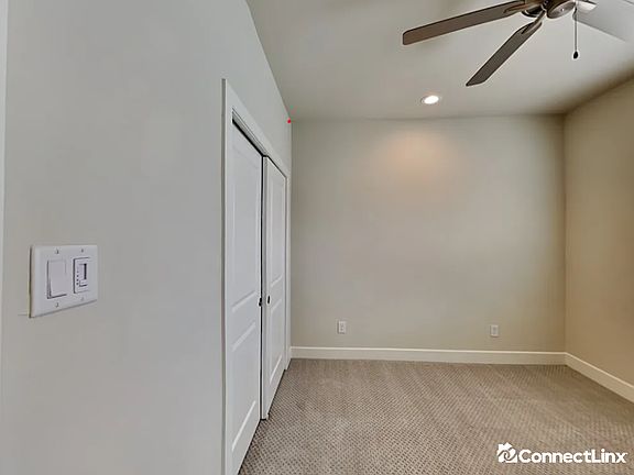 3rd image of 12406 Executive Dr