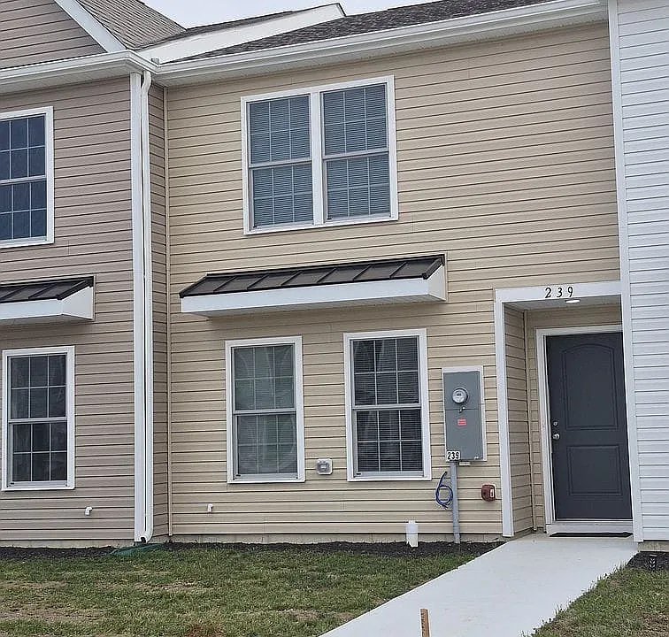 239 Rojan Rd