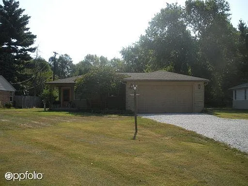 5425 Allisonville Rd photo 1