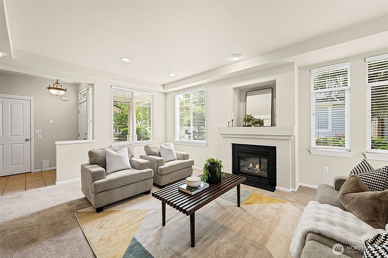 5th image of 10939 SE 187th Lane