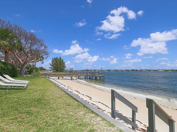4th image of 5600 N Flagler Drive #904