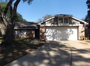 106 Leafbrook Ct, Spring, TX 77379