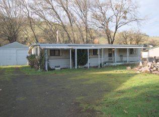 674 Tipton Rd, Roseburg, OR 97471