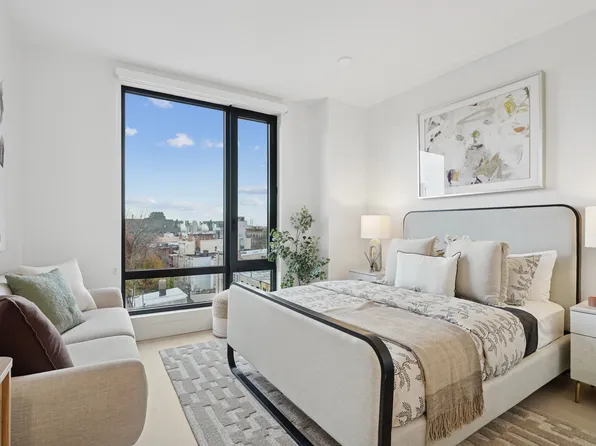 170 Freeman Street image 3 of 14