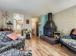 1060 S Parker Rd APT 27, Denver, CO 80231