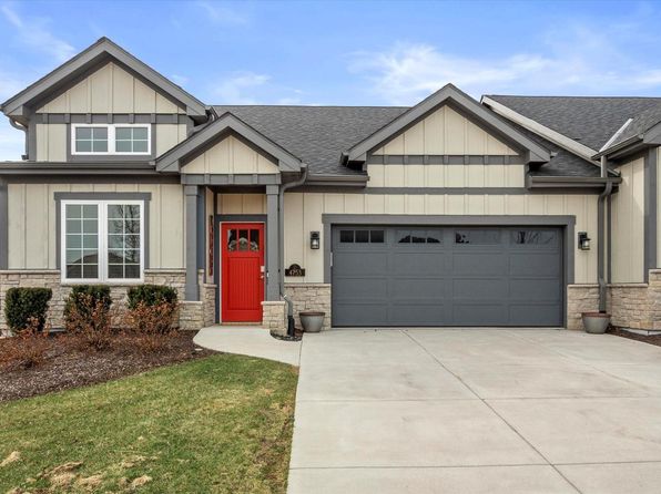 4753 South Cottage LANE, Pleasant Prairie, WI 53158