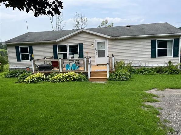 3453 McGraw Marathon Rd, Mc Graw, NY 13101