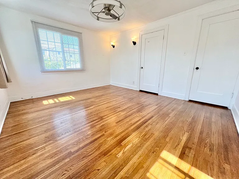Stunning Ocean & Bay View Two-Story Home on the Long Beach Peninsula — Photo 30