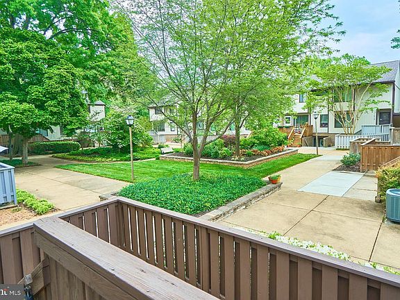 4th image of 1658 Westwind Way Unit 154-B