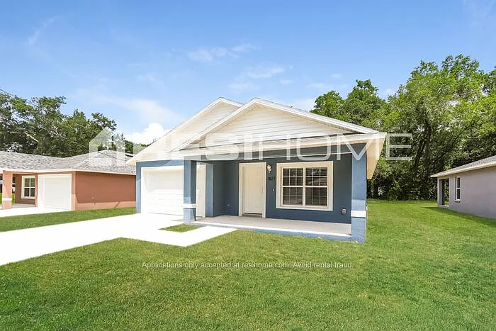 3 bed, 2.0 bath, 1440 sqft, $1,920 — Photo 2