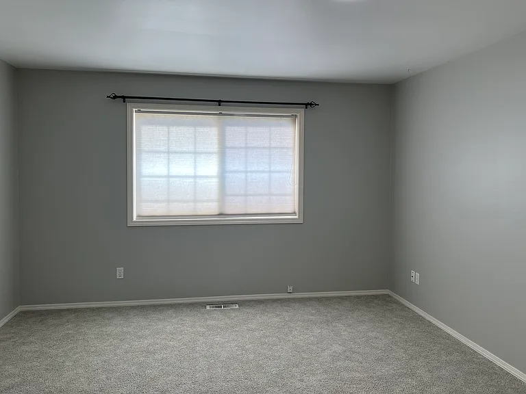 4115 S Greystone Ln — Photo 11
