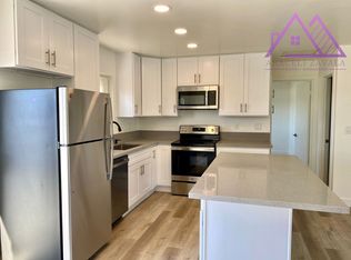 1037 Meadow Lake Dr #1039, Vista, CA 92084