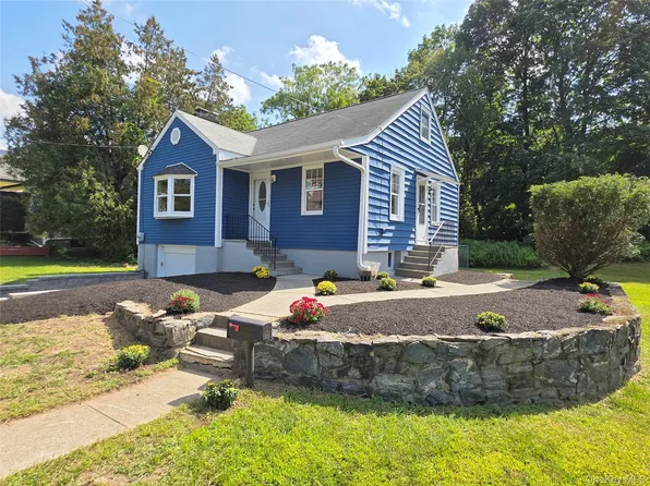 809 Oakwood Drive, Peekskill, NY 10566