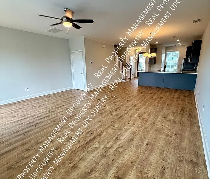408 Encampment Blvd — Photo 6