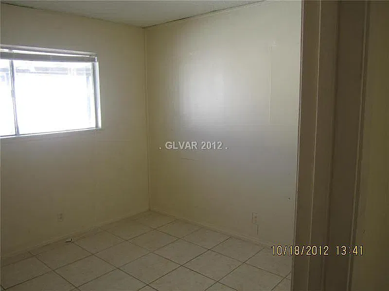 4 bed, 1270 sqft, $1,800 — Photo 4