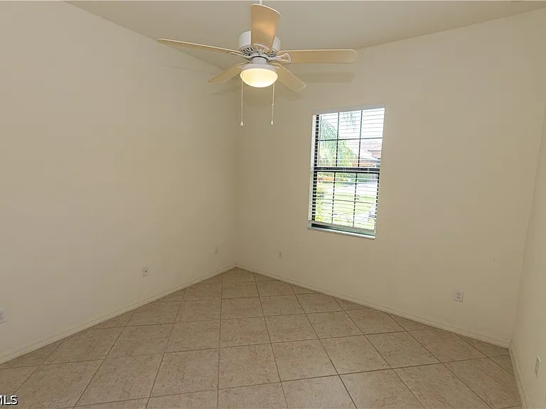 11108 Esteban Dr — Photo 24