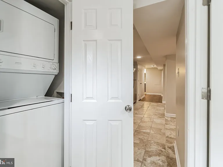 2411 N Capitol St NE #B — Photo 11